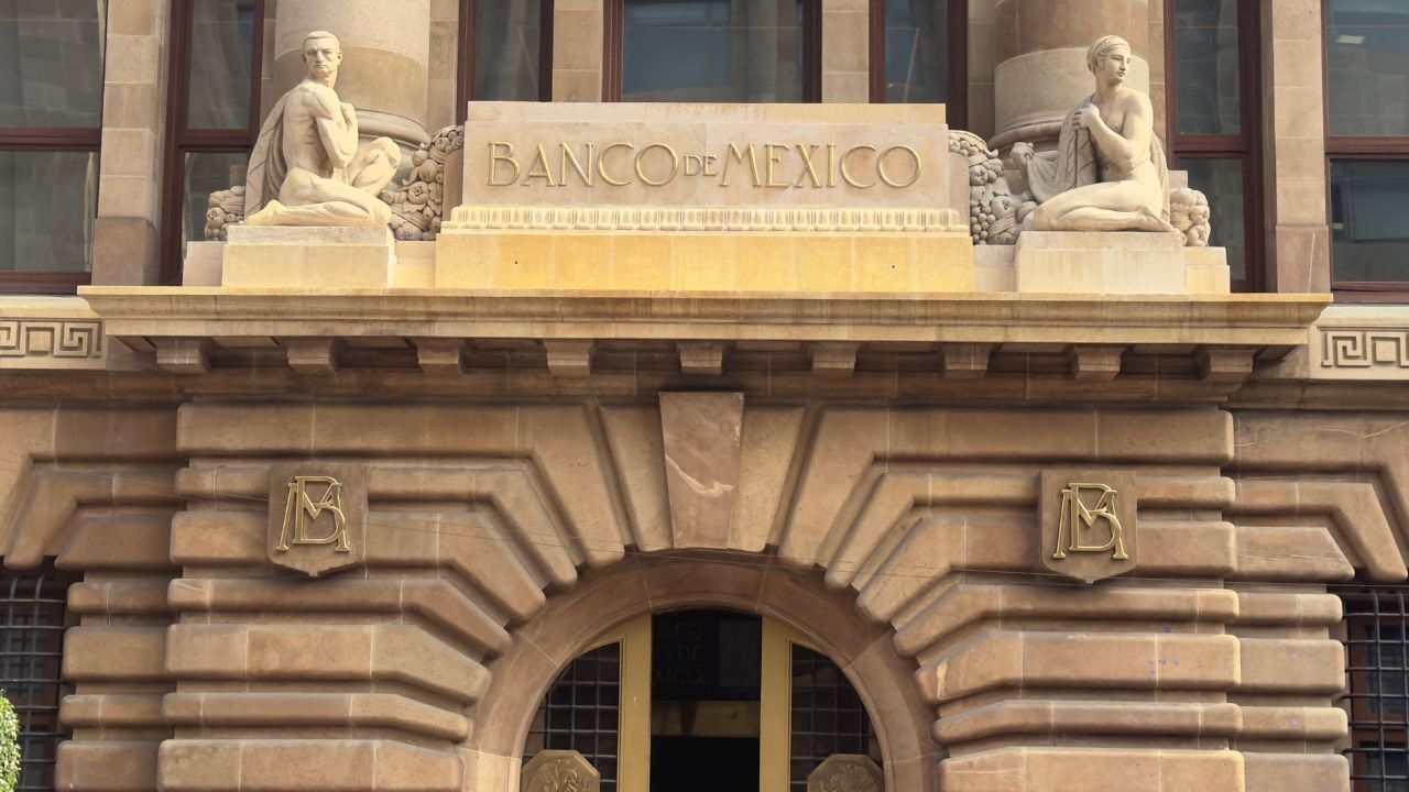 Banxico ajusta tasa de interés a 10.5% tras baja inflación