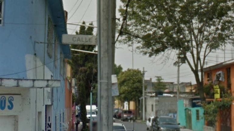 Detienen a hombre en Azcapotzalco por agredir a dos mujeres y amenazar a policía con subametralladora