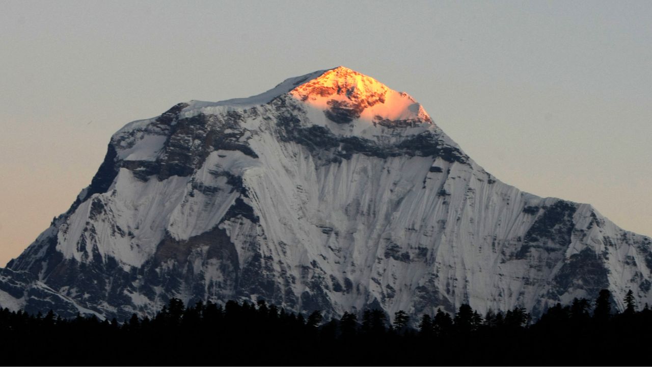 Cinco montañistas rusos mueren en el Himalaya