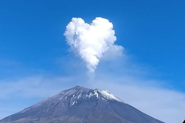 RECUERDA POPOCATÉPETL SU AMOR ETERNO