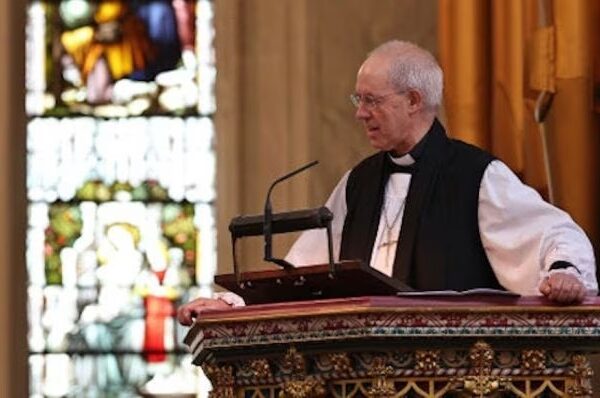 ESCÁNDALO EN LA IGLESIA ANGLICANA: JUSTIN WELBY DIMITE TRAS REVELACIÓN DE ABUSOS