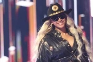 BEYONCÉ, LA REINA DEL POP DEL SIGLO XXI: BILLBOARD