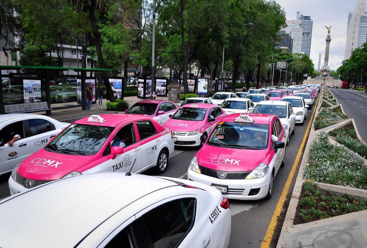 DESAPARICIÓN DEL TAXI EN CDMX, A DEBATE EN CONGRESO INTERNACIONAL DE TRANSPORTE