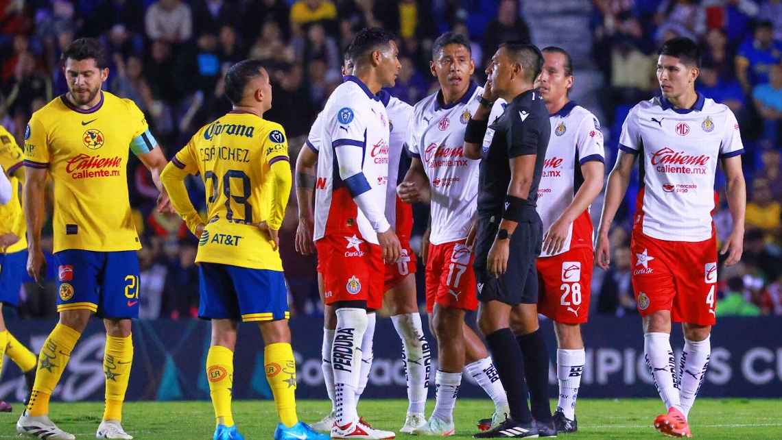 AMÉRICA HUMILLA A CHIVAS Y SE VUELVE EL REY DE LA CONCACHAMPIONS