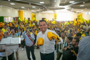 CON NUEVA DIRIGENCIA NACE EL PRD COMO PARTIDO LOCAL EN EDOMEX