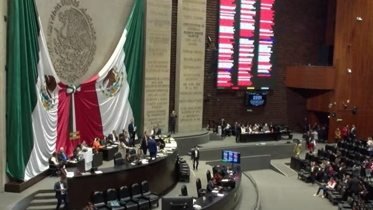 POSTERGAN LA REFORMA CONTRA EL NEPOTISMO Y REELECCIÓN EN MÉXICO HASTA LAS ELECCIONES DE 2030