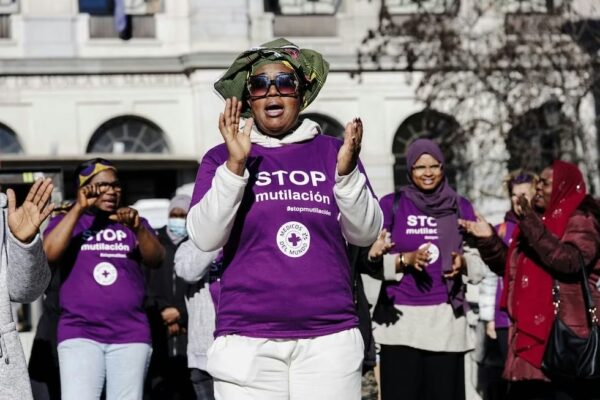 LA OMS ENDURECE POSTURA ANTE LA MUTILACIÓN GENITAL