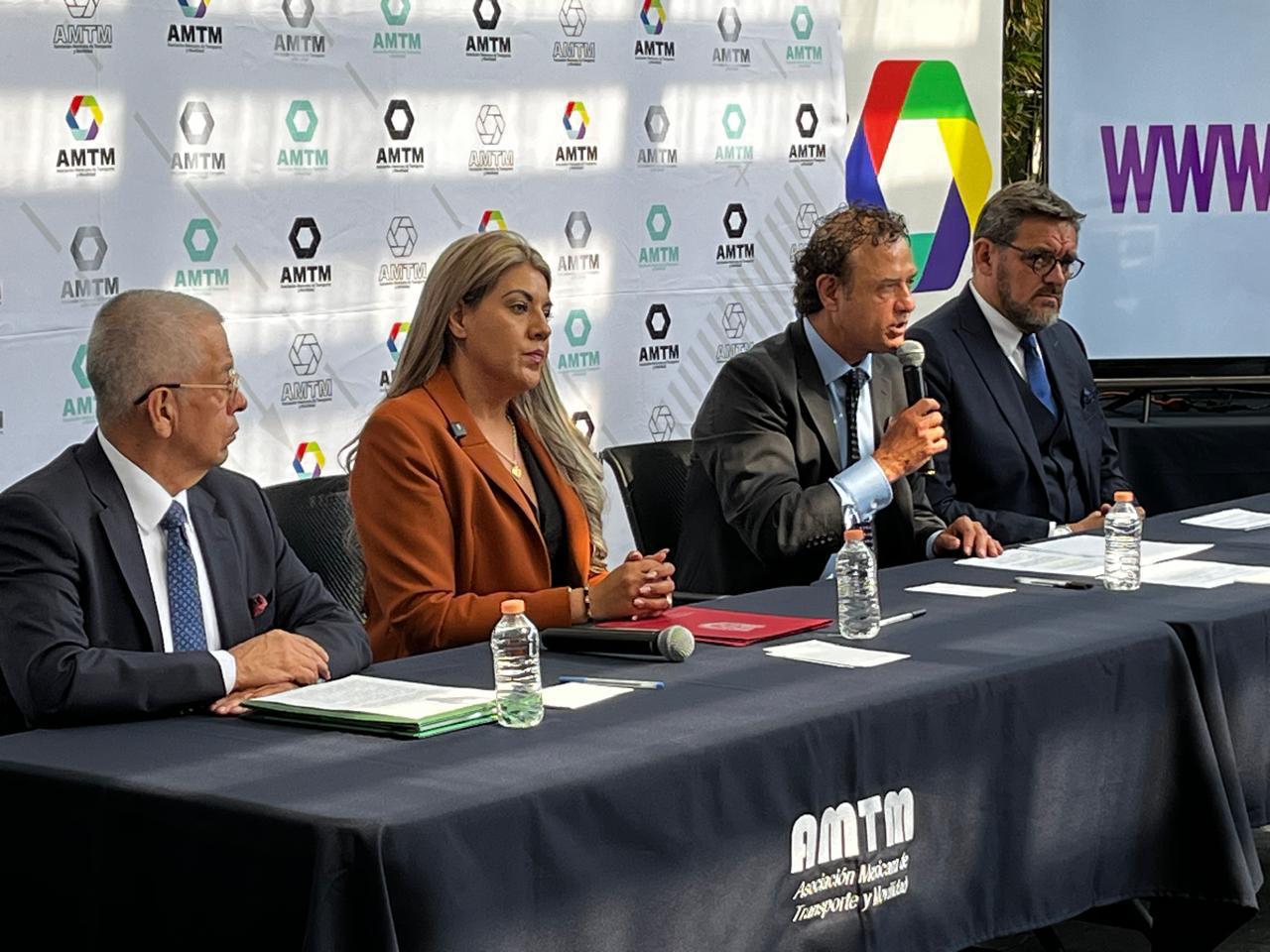 ACTUALIZAR TARIFAS O MORIR, RETO DEL TRANSPORTE URBANO: JESÚS PADILLA