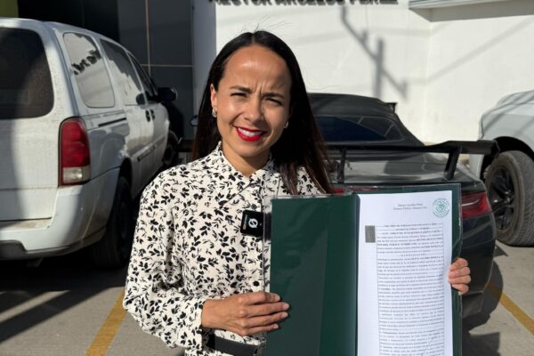 OLIVIA AGUIRRE RETA A CANDIDATOS: REGISTRA ANTE NOTARIO SU PLAN PARA MODERNIZAR LA CORTE