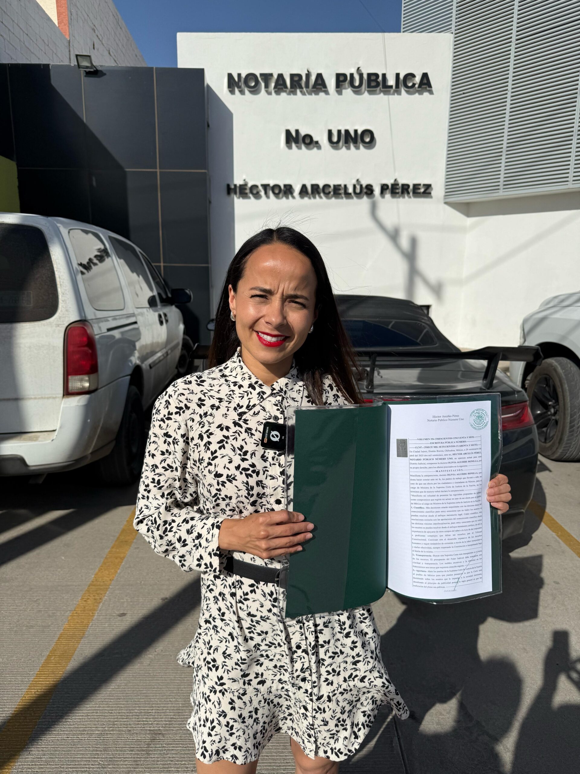 OLIVIA AGUIRRE RETA A CANDIDATOS: REGISTRA ANTE NOTARIO SU PLAN PARA MODERNIZAR LA CORTE