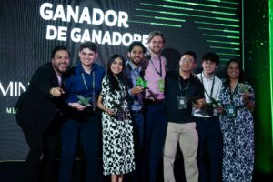 MINECRAFT, BIENESTAR LABORAL E INTELIGENCIA ARTIFICIAL: TECMILENIO COMO HUB DE INNOVACIÓN ESTUDIANTIL