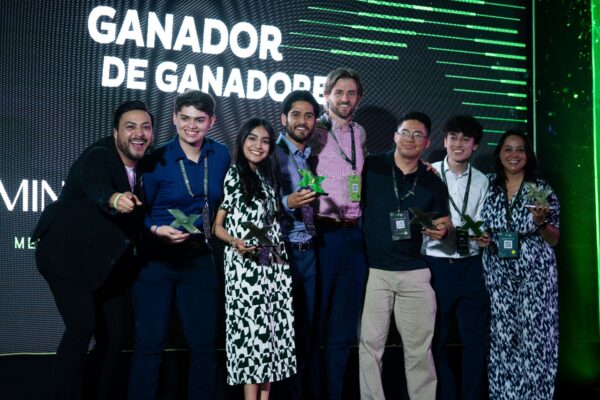 MINECRAFT, BIENESTAR LABORAL E INTELIGENCIA ARTIFICIAL: TECMILENIO COMO HUB DE INNOVACIÓN ESTUDIANTIL
