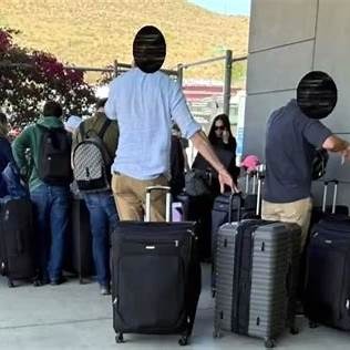LA CHAPIZA SE ENTREGA AL FBI EN CALIFORNIA: ¿PACTO PARA PROTEGER A OVIDIO?
