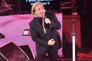 CRISTIAN CASTRO HACE VIBRAR HERMOSILLO CON SU REGRESO TRIUNFAL
