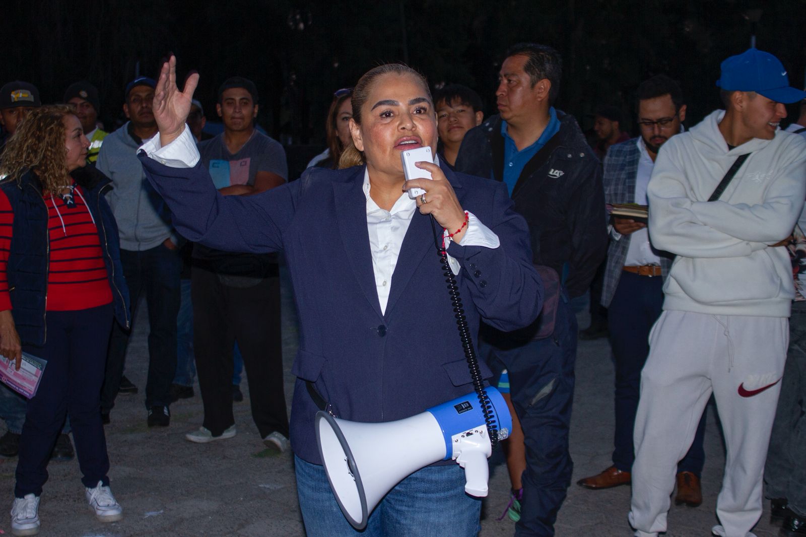 ERIKA ICELA CASTILLO DENUNCIA ATAQUE DIGITAL TRAS ALCANZAR 25 MIL SEGUIDORES REALES EN REDES SOCIALES