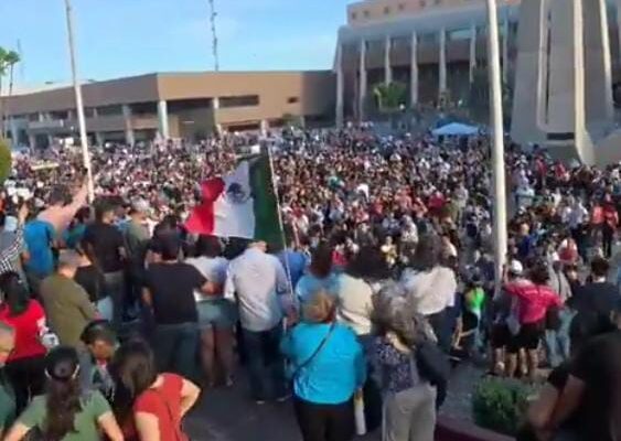 PAN PIDE INVESTIGAR A MARINA DEL PILAR TRAS REVOCACIÓN DE VISA