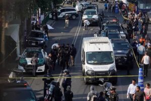 ASESINAN A SECRETARIA Y ASESOR DE CLARA BRUGADA EN ATAQUE DIRECTO