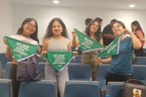 CONGRESO DE GUANAJUATO POSPONE DISCUSIÓN DEL ABORTO
