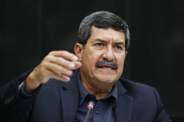 FGR ACTIVA FICHA ROJA DE INTERPOL CONTRA DOS EXFUNCIONARI0S DE CHIHUAHUA POR DELITOS DE PECULADO