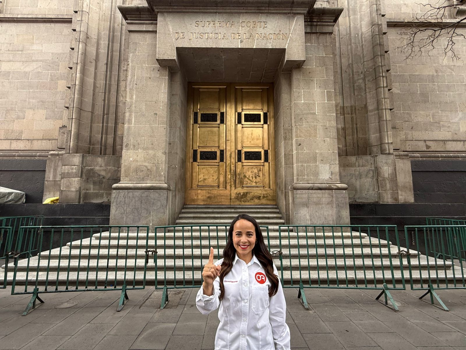 SIN MILLONES, SIN PARTIDO Y SIN MIEDO: OLIVIA AGUIRRE, LA CIENTÍFICA DEL DERECHO, CIERRA CAMPAÑA Y LLAMA A VOTAR CON CONCIENCIA PARA SACUDIR LA SUPREMA CORTE