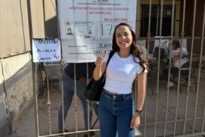 A PRIMERA HORA VOTÓ LA DRA. OLIVIA AGUIRRE EN JORNADA HISTÓRICA POR LA RENOVACIÓN DEL PODER JUDICIAL