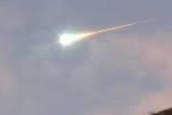 METEORITO CAUSA ASOMBRO EN SEIS ESTADOS DE MÉXICO
