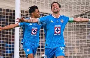 CRUZ AZUL ARRASA 5-0 AL WHITECAPS Y CONQUISTA SU SÉPTIMA CONCACHAMPIONS