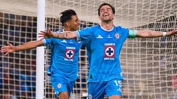 CRUZ AZUL ARRASA 5-0 AL WHITECAPS Y CONQUISTA SU SÉPTIMA CONCACHAMPIONS
