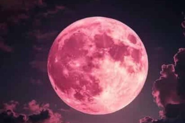 PREPÁRATE PARA LA LUNA DE FRESA MÁS BAJA EN CASI 20 AÑOS