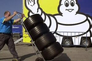 MICHELIN CIERRA UNA PUERTA, ABRE OTRA EN LEÓN