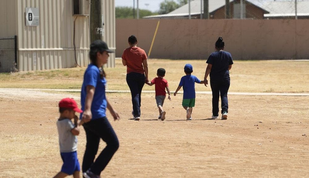 ENTRE ENERO Y ABRIL, DETIENEN EN EU  A 168 MIL FAMILIAS MIGRANTES; 6,587 SON MEXICANAS