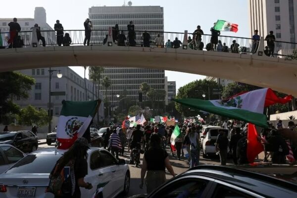 TURBA NO GOBERNARÁ EN EU: TRUMP; ICE SACUDE CAMPOS Y CALLES EN CALIFORNIA