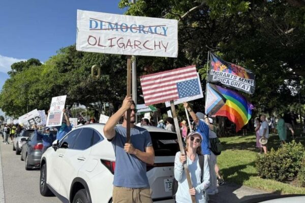 TEXAS Y CALIFORNIA, AL BORDE DEL COLAPSO SIN TRABAJADORES MIGRANTES