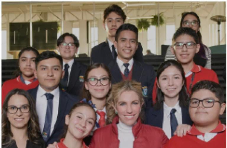 CINCO JÓVENES MEXICANOS RUMBO A PARÍS PARA LA OLIMPIADA INTERNACIONAL DE FÍSICA