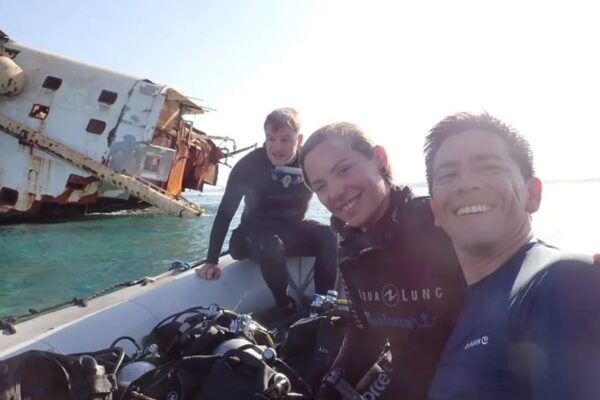 ANA Y LA MÍSTICA DEL BUCEO: UN VIAJE DESDE EL MEDITERRÁNEO A LOS CENOTES MAYAS