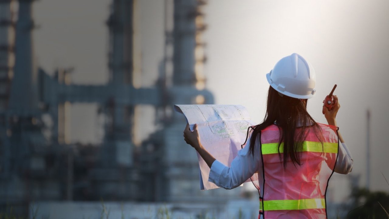 MUJERES INGENIERAS BRILLAN CON SU LUZ PROPIA EN SU DÍA INTERNACIONAL