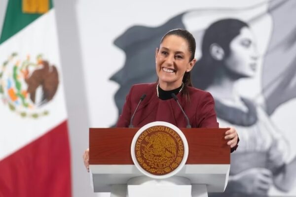 MÉXICO REVISARÁ RESTOS DE COHETES DE SPACEX EN SUS PLAYAS