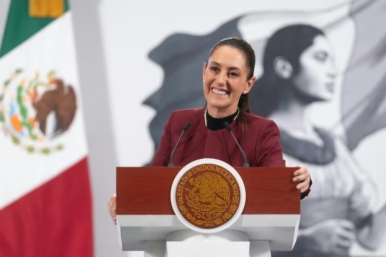MÉXICO REVISARÁ RESTOS DE COHETES DE SPACEX EN SUS PLAYAS