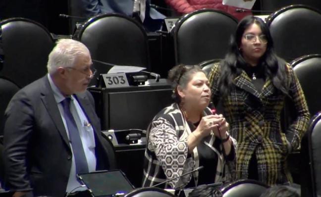 DIPUTADA USA CHATGPT PARA VOTAR LEYES; “ACTUALÍCENSE, IGNORANTES”