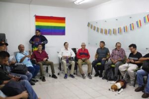 DOBLE VIDA Y ABANDONO: LA VEJEZ INVISIBLE DE LA COMUNIDAD LGBTI