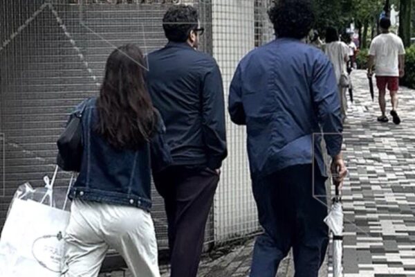 ¿Y LA AUSTERIDAD? CAPTAN A HIJO DE AMLO EN PRADA EN TOKIO