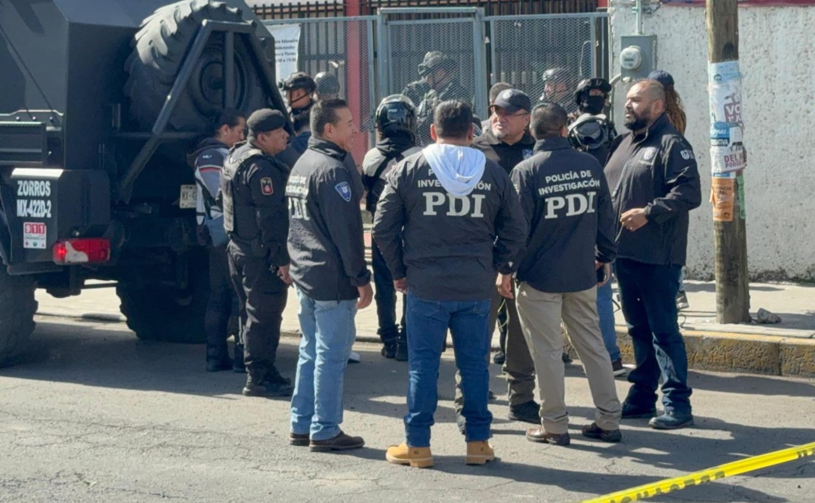 DRAMA EN IGLESIA DE LA GAM; ABATEN A HOMBRE ARMADO TRAS TOMAR REHÉN