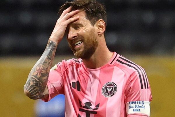 LEYENDAS TAMBIÉN SE EQUIVOCAN: MESSI REGALA UN GOL AL MONTRÉAL