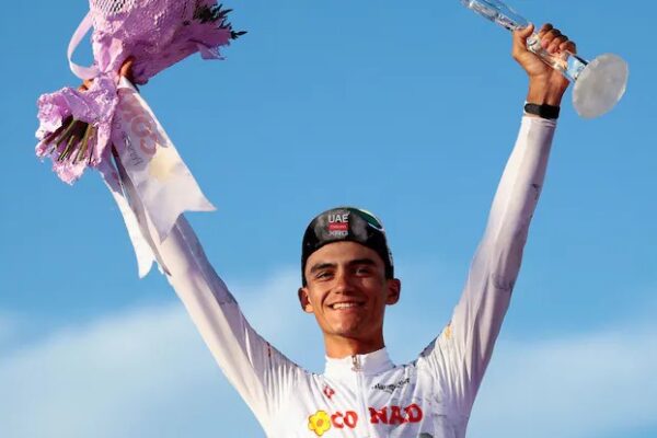 “EL TORITO” IMPARABLE EN AUSTRIA: VICTORIA EN LA MONTAÑA