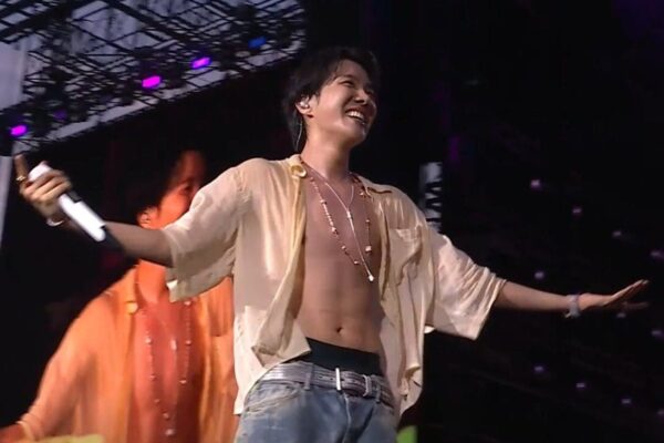 HOBI INCENDIA LOLLAPALOOZA BERLÍN ANTE MILES DE FANS
