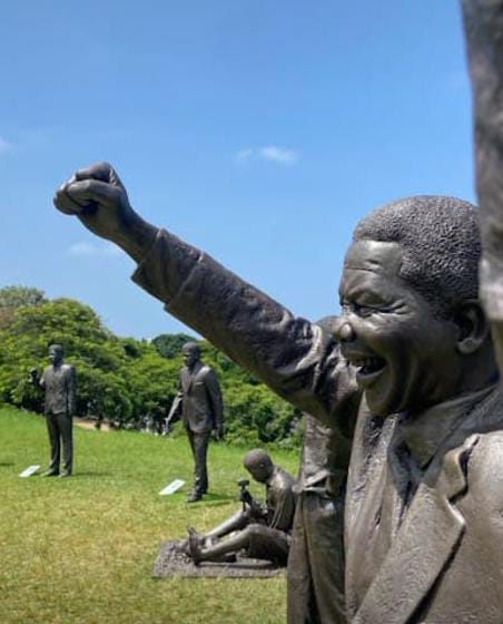 NELSON MANDELA: UN LEGADO DE INCLUSIÓN FRENTE AL RACISMO ESTRUCTURAL, SI, TAMBIÉN PRESENTE Y EFERVESCENTE EN MÉXICO