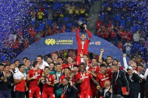 TOLUCA VENCE AL AMÉRICA 3-1 Y SE CORONA EN EL CAMPEÓN DE CAMPEONES