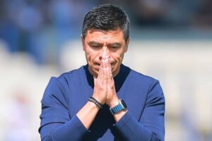 Gonzalo Pineda renunció como director técnico del Atlas tras la goleada ante Pachuca
