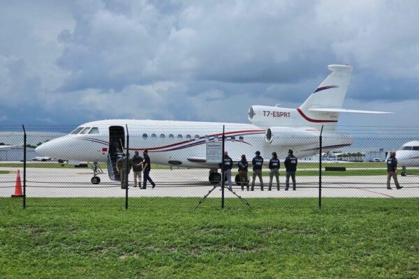 Incauta Estados Unidos más de 700 millones de dólares al régimen de Maduro