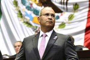 Detienen a exjefe de Pemex en Texas; será deportado